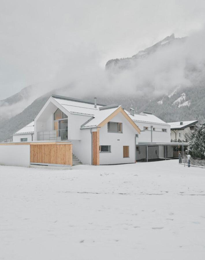 Urban Mountain Chalet With Lake View Maurach  Luaran gambar