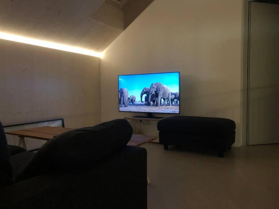 Urban Mountain Chalet With Lake View Maurach  Luaran gambar