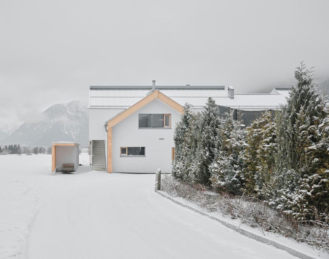 Urban Mountain Chalet With Lake View Maurach  Luaran gambar