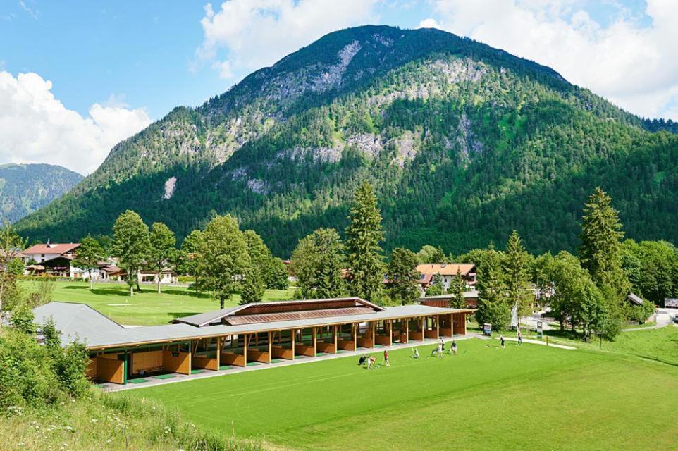 Urban Mountain Chalet With Lake View Maurach  Luaran gambar